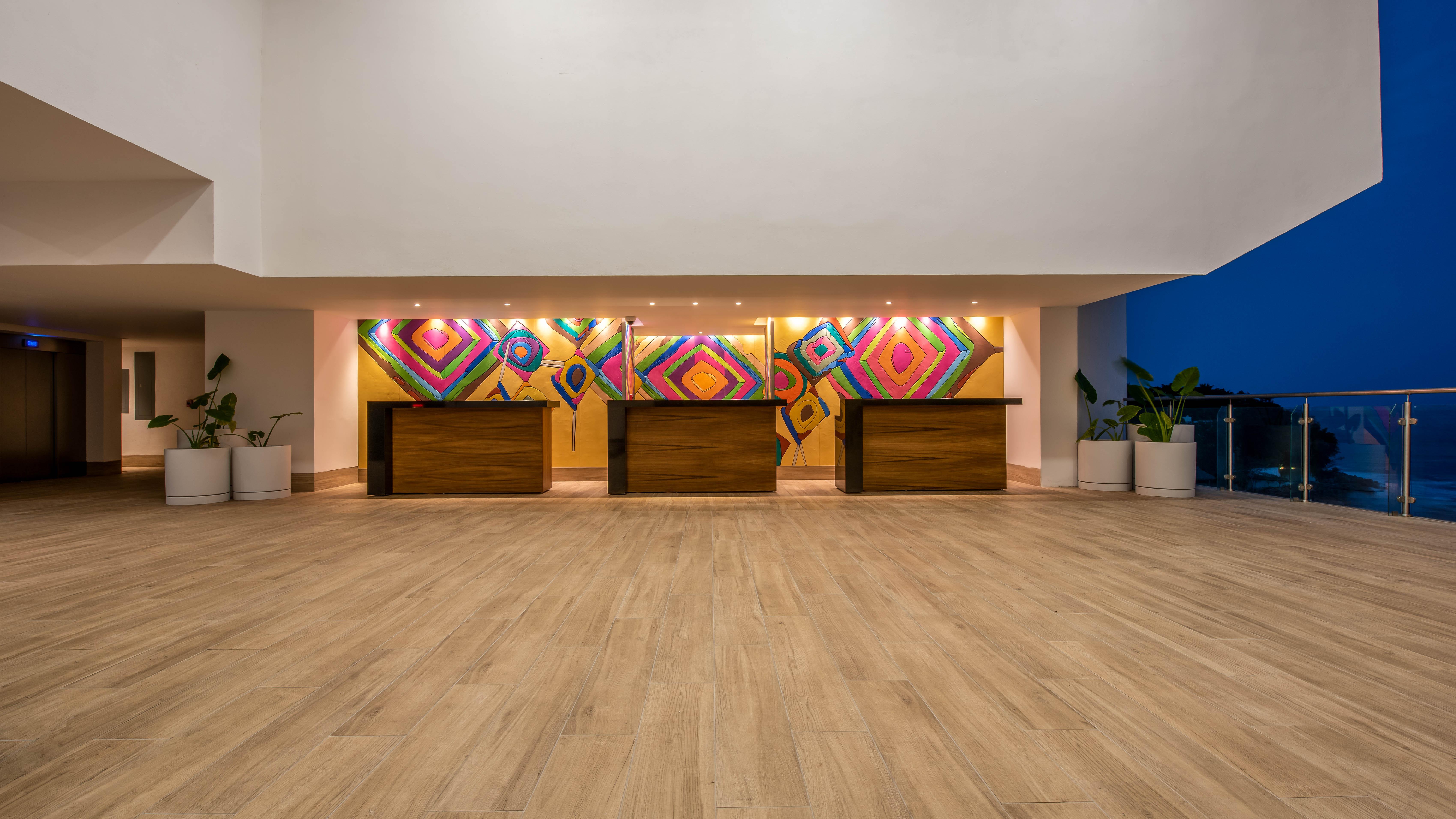 ホテル グランド パーク ロイヤル プエルト ヴァジャルタ プエルトバラータ エクステリア 写真 Hotel's lobby