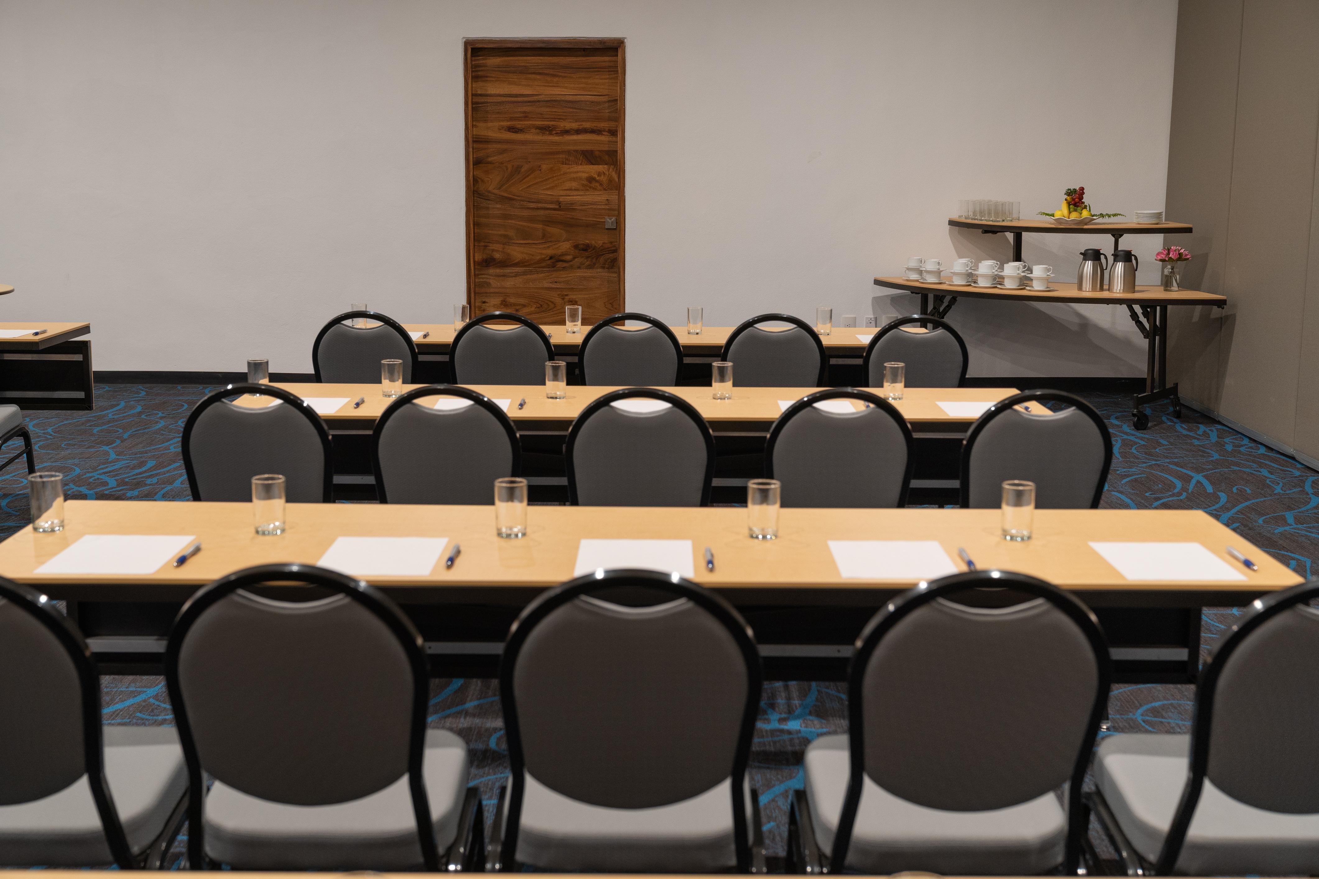 ホテル グランド パーク ロイヤル プエルト ヴァジャルタ プエルトバラータ エクステリア 写真 The meeting room